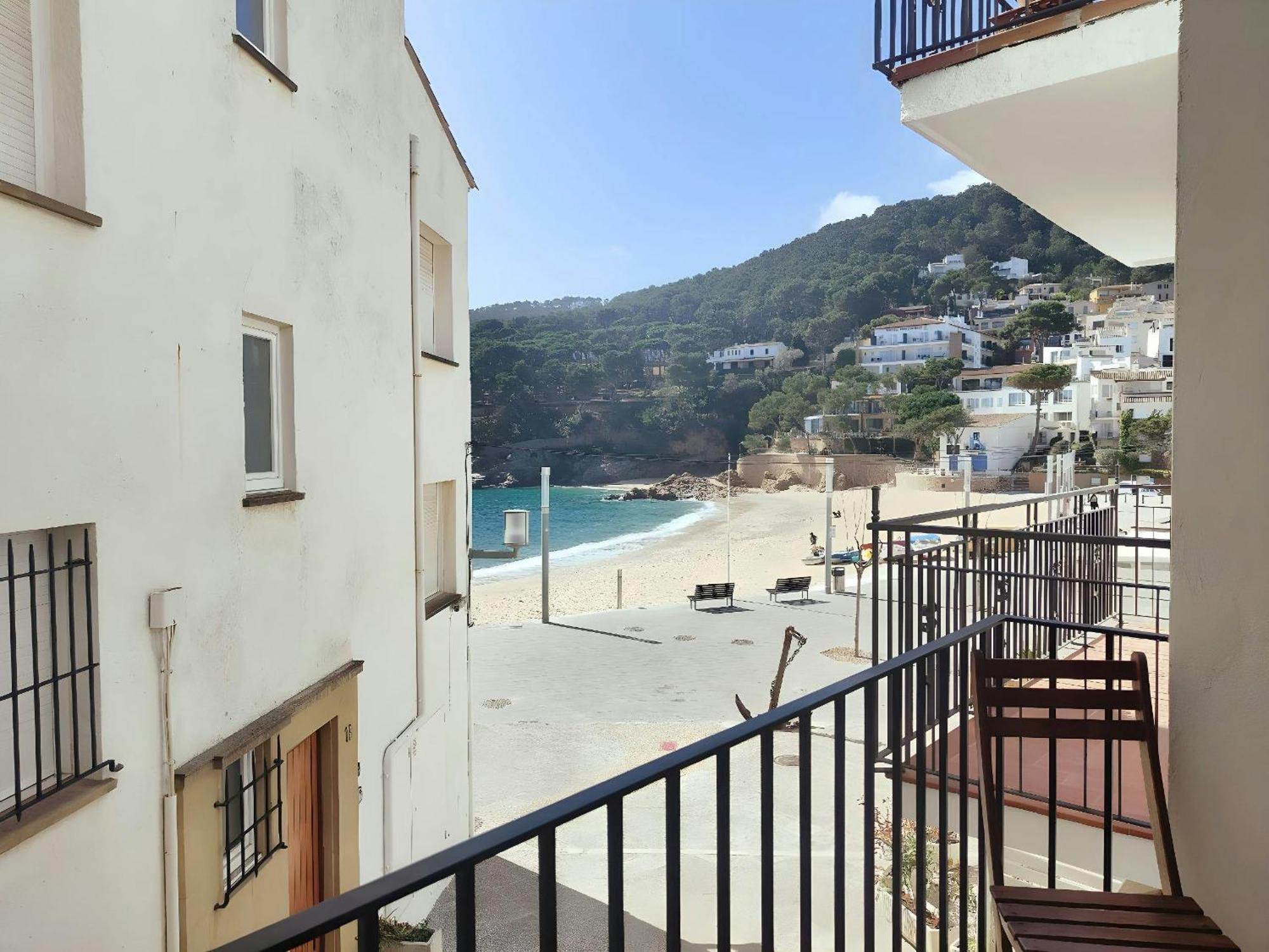 Tamariu Beach 1: Beachfront Wifi Up To 6 Ppl 外观 照片